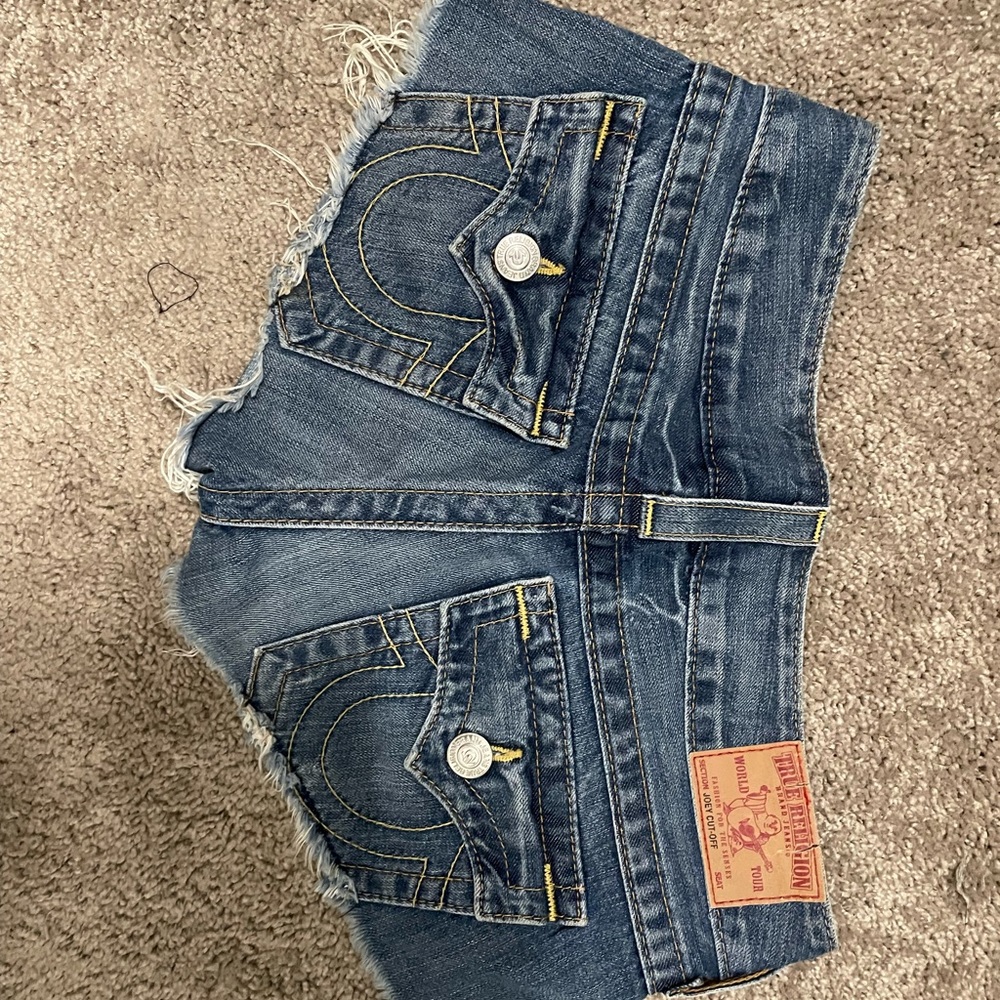 Size 25 true religion Joey shorts